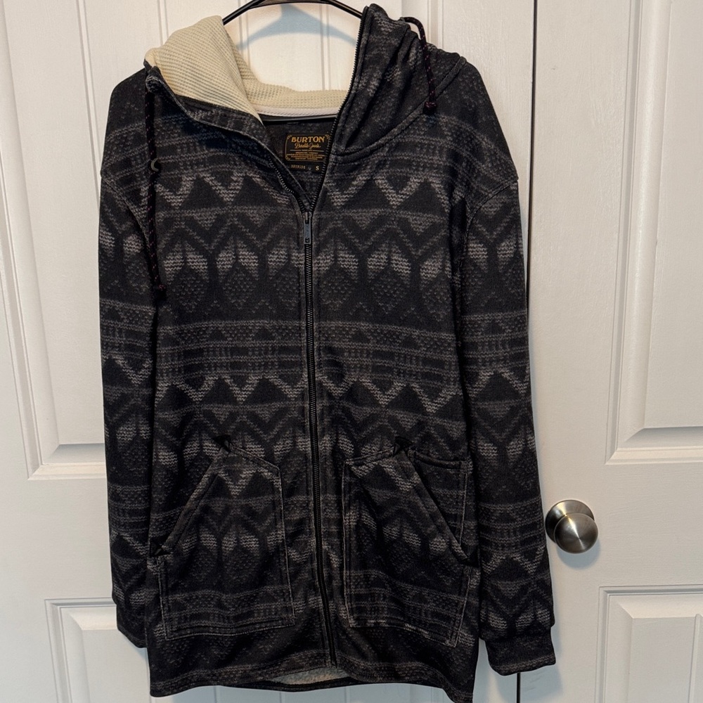 Burton Black and Gray Patterned Hoodie